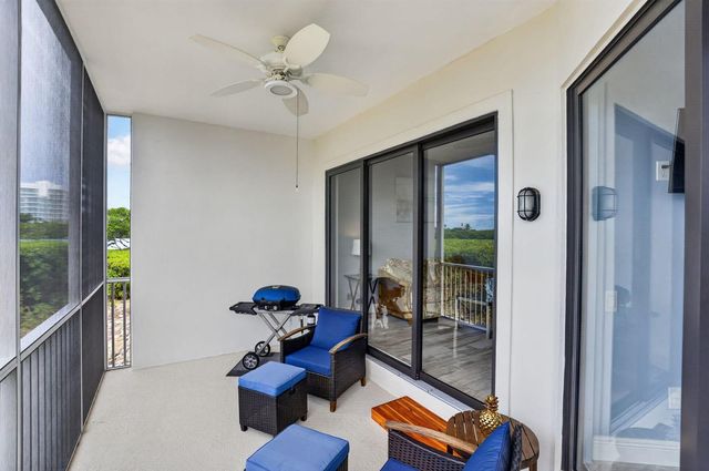 200 Waterway Road 104, Tequesta, FL 33469