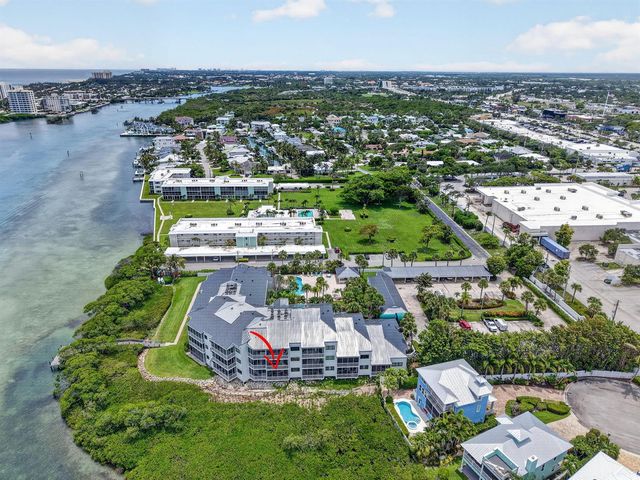 200 Waterway Road 104, Tequesta, FL 33469