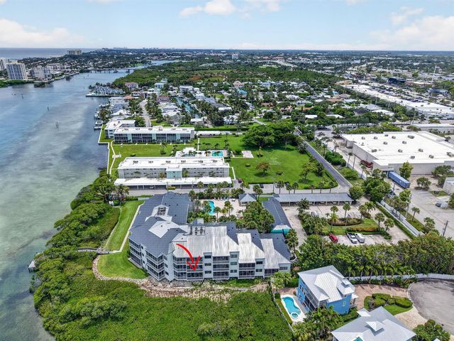 200 Waterway Road 104, Tequesta, FL 33469