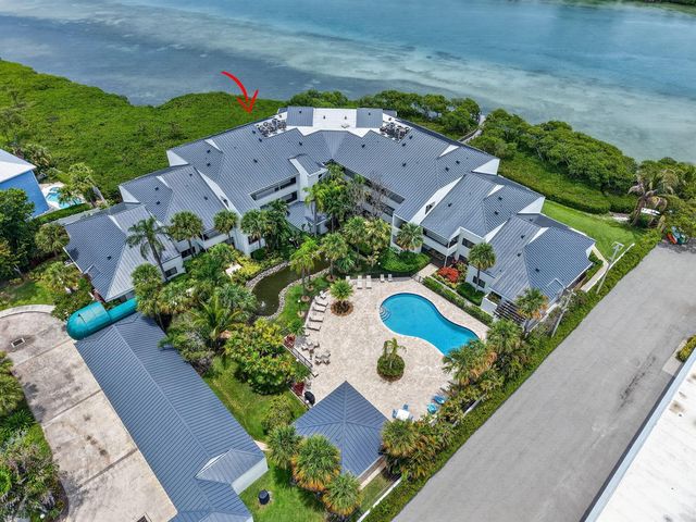 200 Waterway Road 104, Tequesta, FL 33469