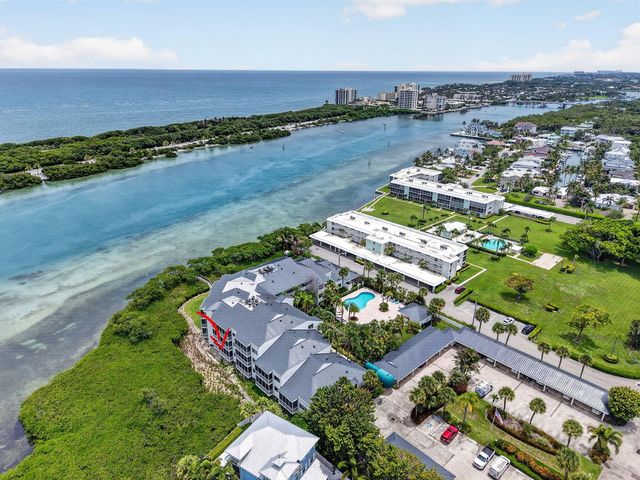 200 Waterway Road 104, Tequesta, FL 33469