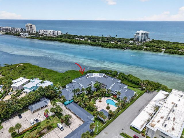 200 Waterway Road 104, Tequesta, FL 33469