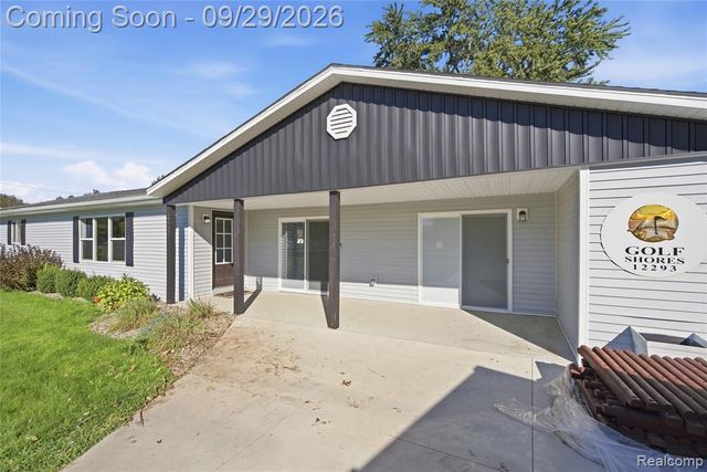 12293 Torrey Road, Fenton, MI 48430