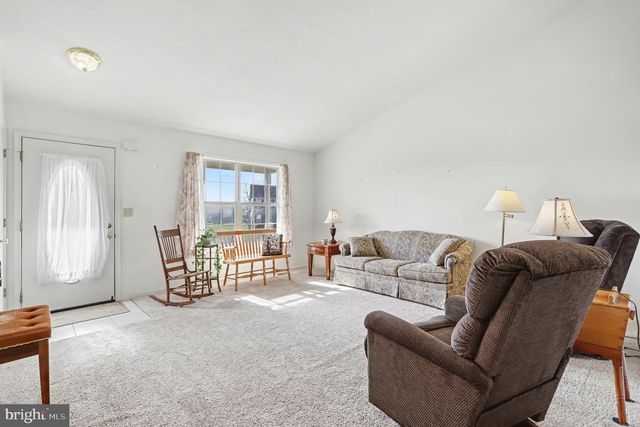 175 BRANCH CIR, East Berlin, PA 17316