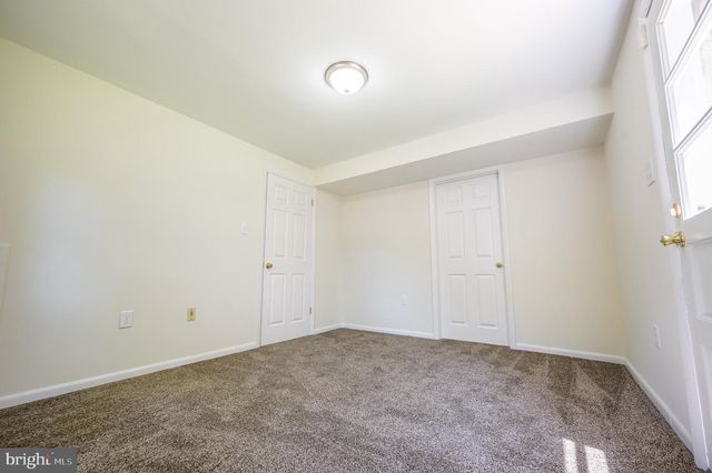 5303 MACWOOD DR, Woodbridge, VA 22193