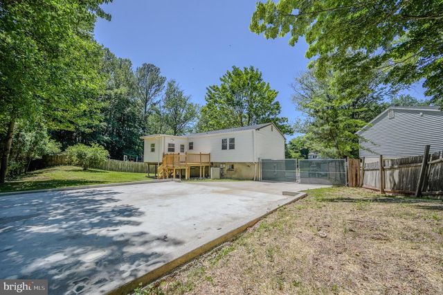 5303 MACWOOD DR, Woodbridge, VA 22193