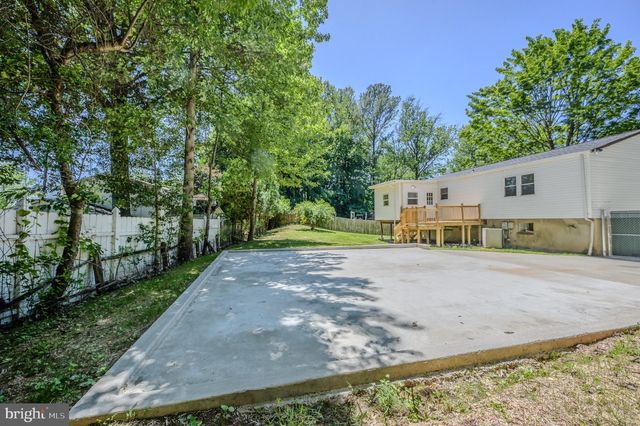 5303 MACWOOD DR, Woodbridge, VA 22193