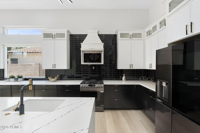 3560 S NEBRASKA Street, Chandler, AZ 85248