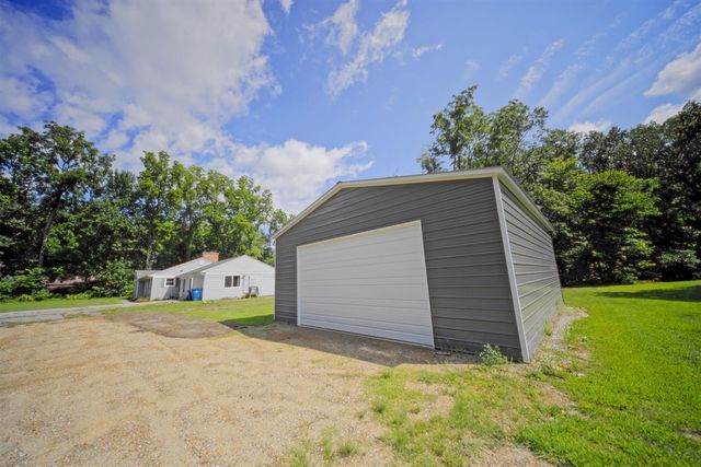 15783 Portage Road, Vicksburg, MI 49097