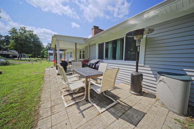 15783 Portage Road, Vicksburg, MI 49097
