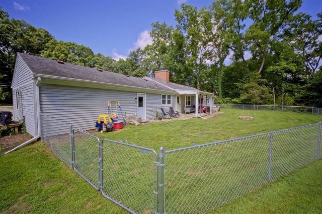 15783 Portage Road, Vicksburg, MI 49097