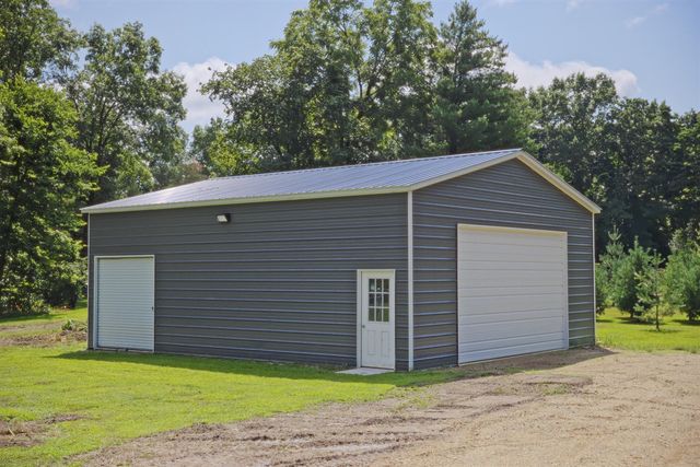 15783 Portage Road, Vicksburg, MI 49097