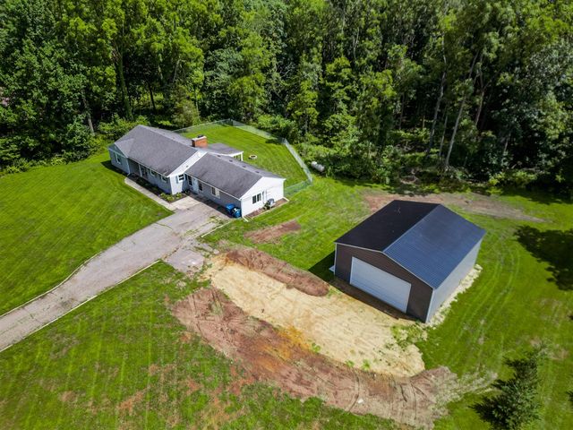 15783 Portage Road, Vicksburg, MI 49097