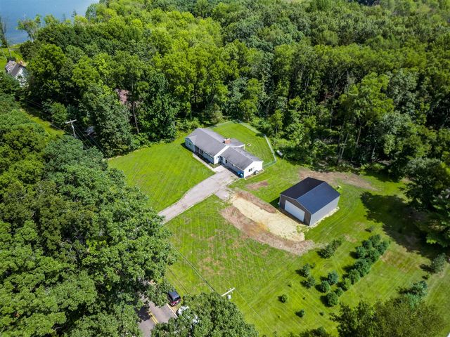 15783 Portage Road, Vicksburg, MI 49097