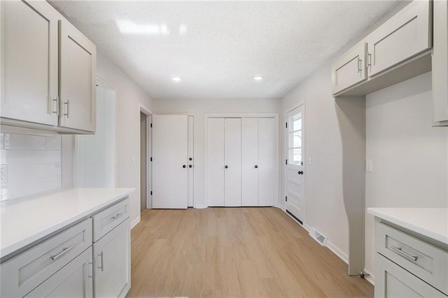 1001 E Piatt Lane, Olathe, KS 66061