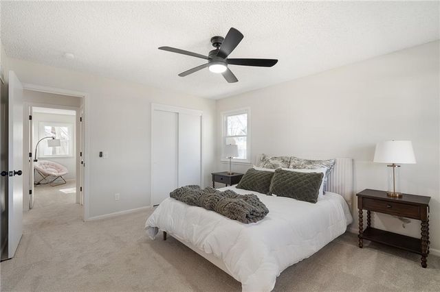 1001 E Piatt Lane, Olathe, KS 66061