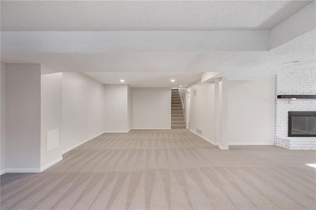 1001 E Piatt Lane, Olathe, KS 66061