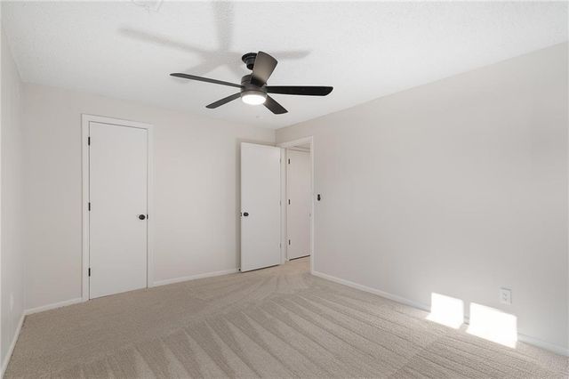 1001 E Piatt Lane, Olathe, KS 66061