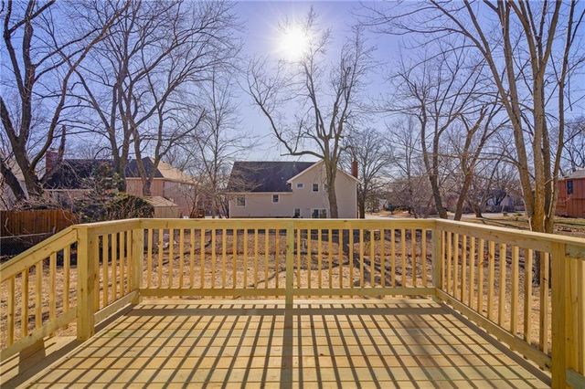 1001 E Piatt Lane, Olathe, KS 66061