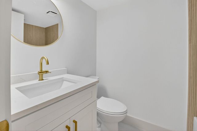 7547 S Oriole Boulevard 101, Delray Beach, FL 33446