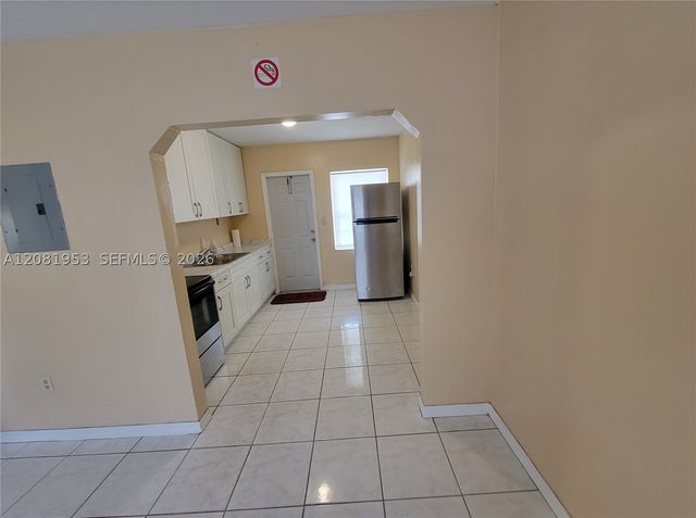 7015 NW 4th Ct 7017, Miami, FL 33150