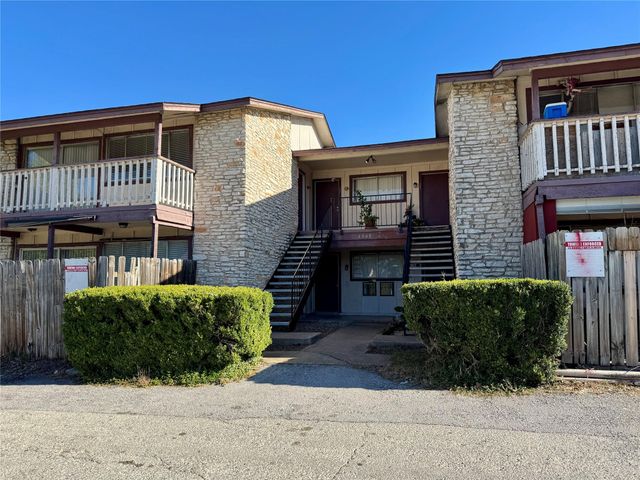 8905 Parkfield DR 101, Austin, TX 78758