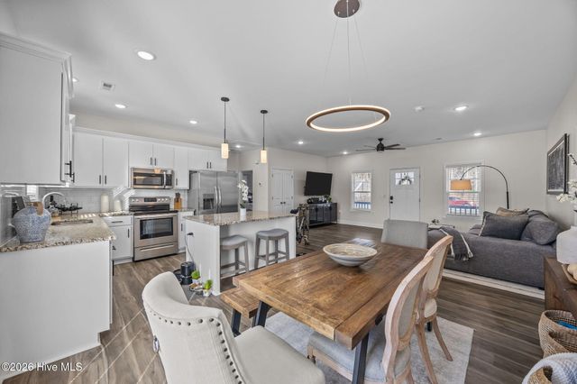 4724 Virginia Dare Drive, Washington, NC 27889