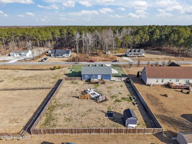4724 Virginia Dare Drive, Washington, NC 27889