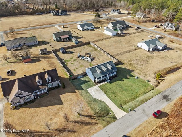 4724 Virginia Dare Drive, Washington, NC 27889