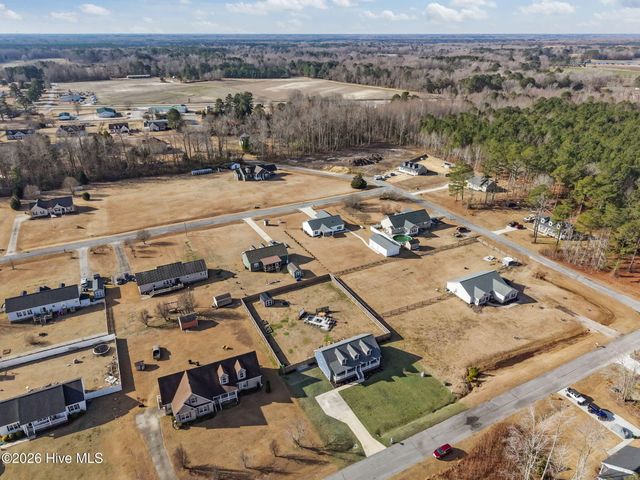 4724 Virginia Dare Drive, Washington, NC 27889