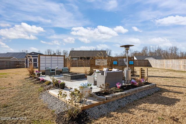 4724 Virginia Dare Drive, Washington, NC 27889