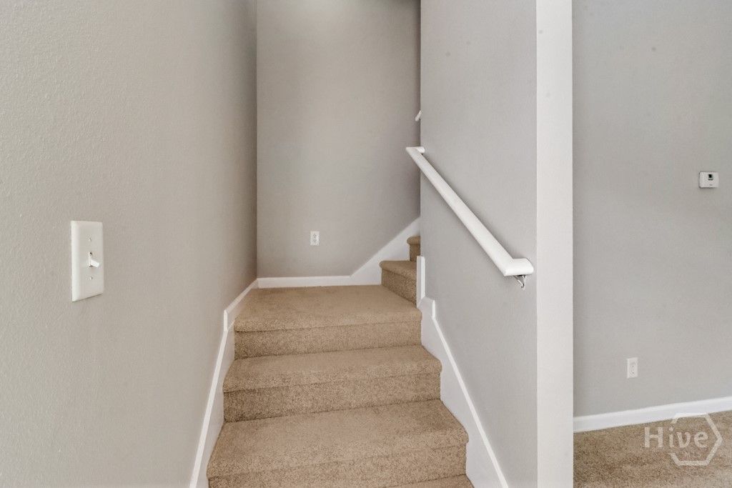 Image 21 of property listing at 65 Canyon Oak Loop, Richmond Hill, GA 31324