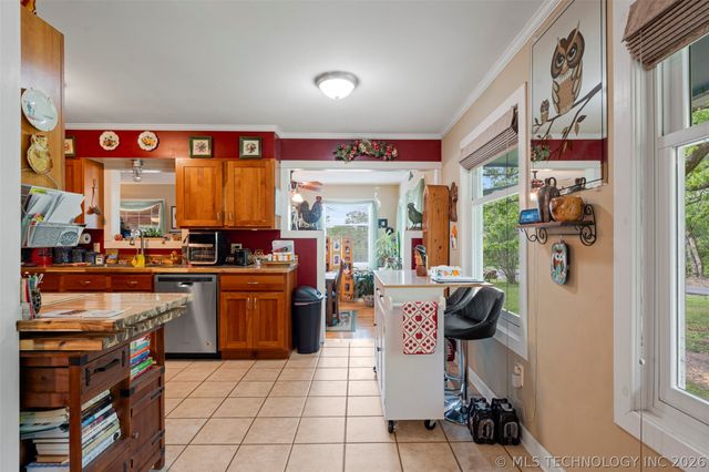 62521 E 252 Road, Grove, OK 74344