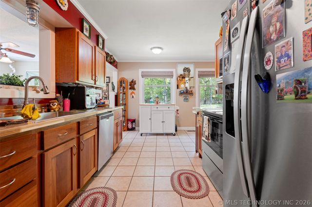 62521 E 252 Road, Grove, OK 74344