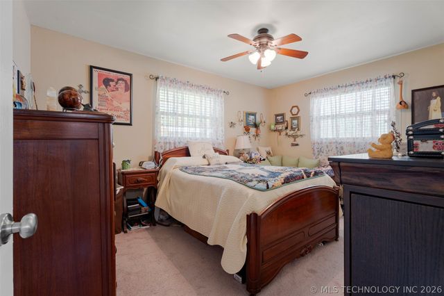 62521 E 252 Road, Grove, OK 74344