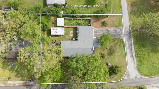 62521 E 252 Road, Grove, OK 74344