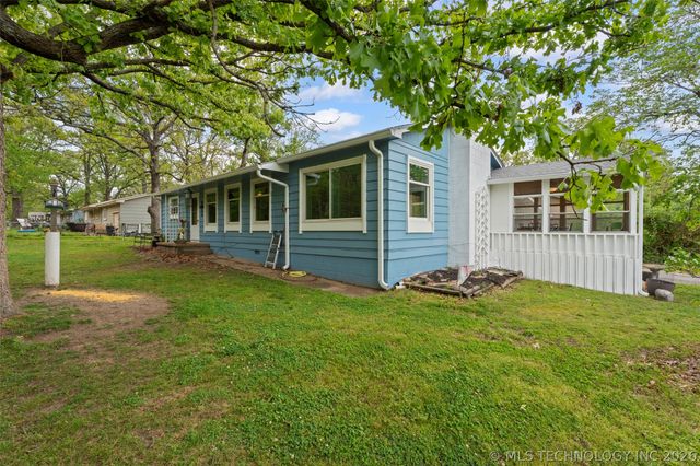 62521 E 252 Road, Grove, OK 74344