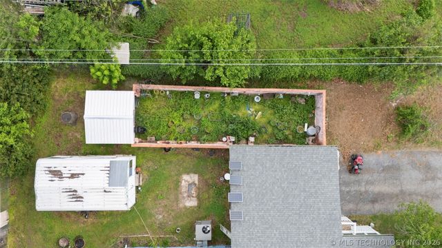 62521 E 252 Road, Grove, OK 74344