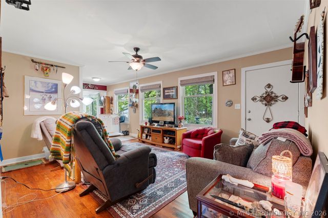 62521 E 252 Road, Grove, OK 74344