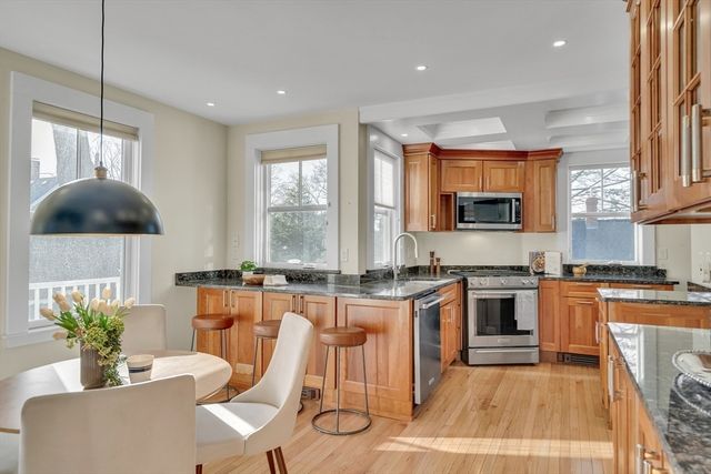 263 Highland Ave, Winchester, MA 01890