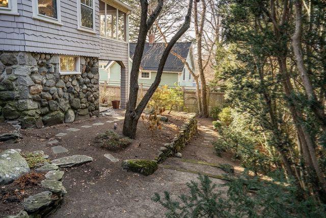 263 Highland Ave, Winchester, MA 01890