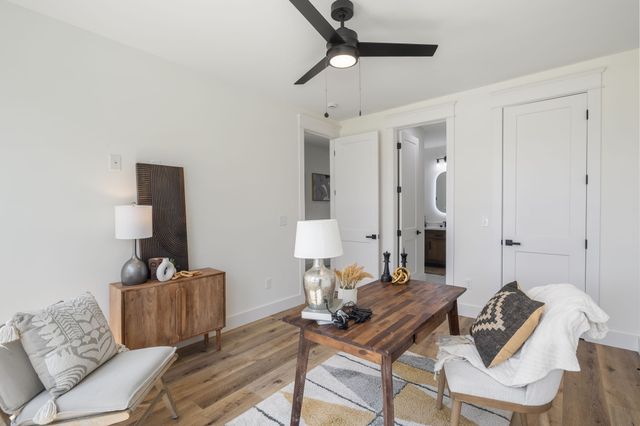 340B Peachtree St, Nashville, TN 37210