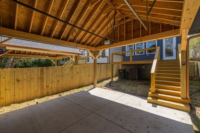 340B Peachtree St, Nashville, TN 37210