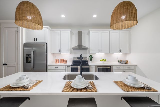 340B Peachtree St, Nashville, TN 37210