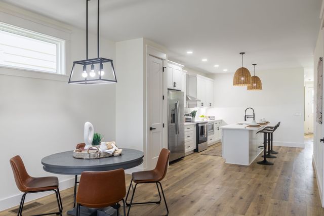 340B Peachtree St, Nashville, TN 37210