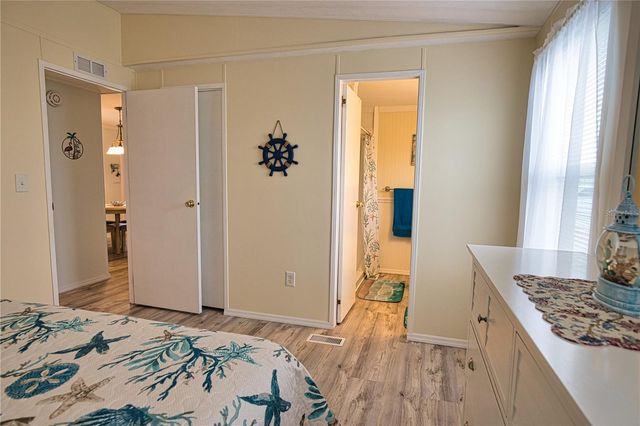 618 IGLESIA DRIVE, North Port, FL 34287