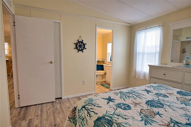 618 IGLESIA DRIVE, North Port, FL 34287