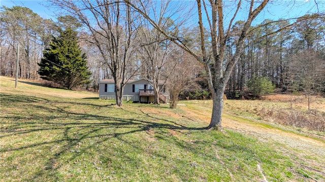 1562 Grindle Bridge Road, Dahlonega, GA 30533
