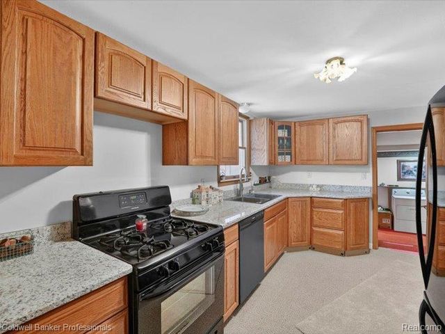 44103 Tyler Road, Van Buren, MI 48111