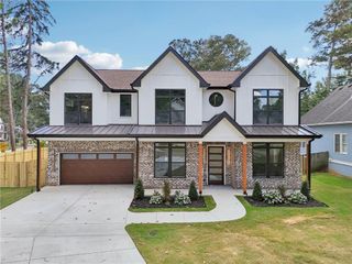 2877 Alexa SE Avenue, Atlanta, GA 30317